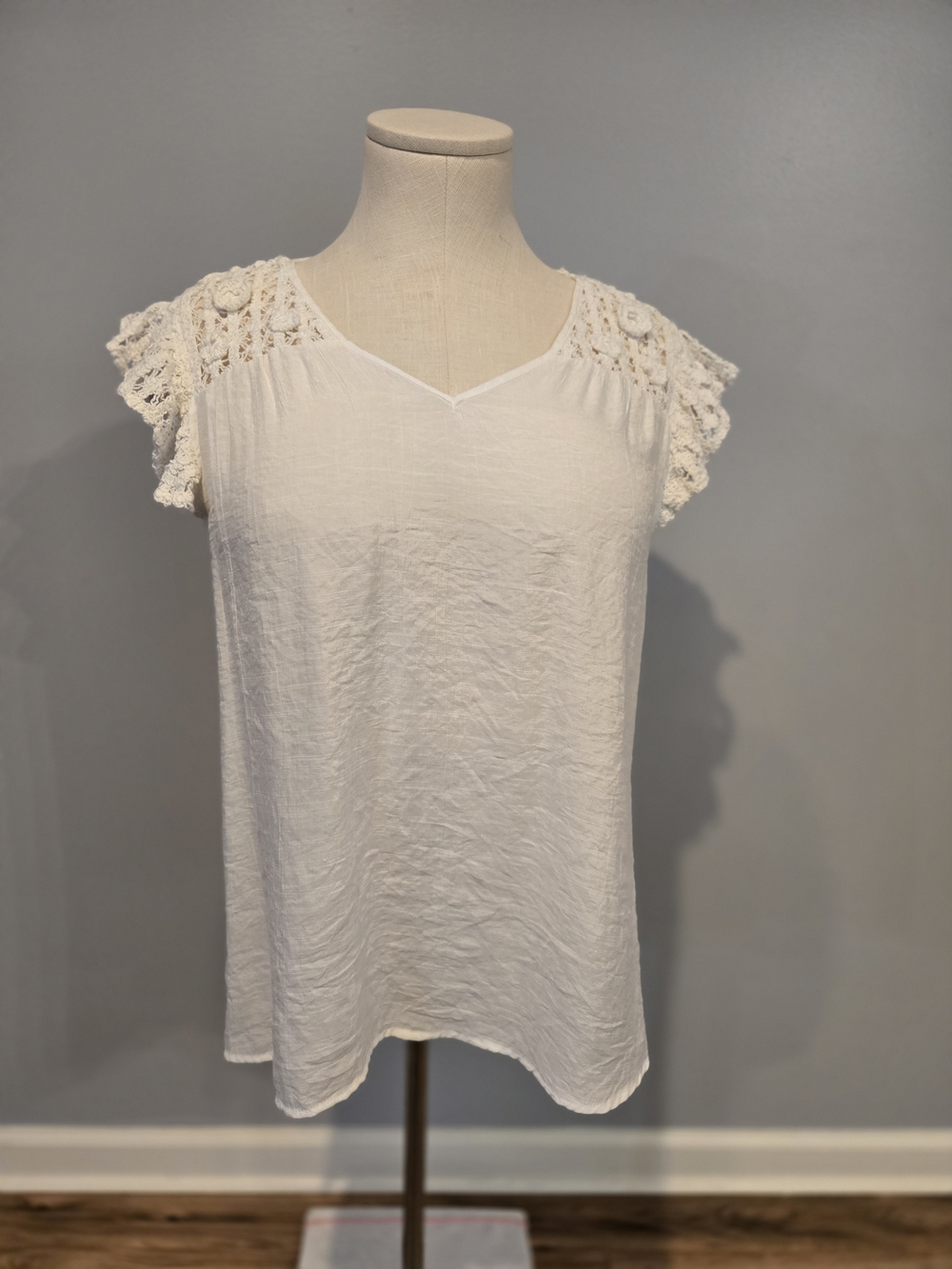 Women's White Crochet Sleeve V-Neck Top